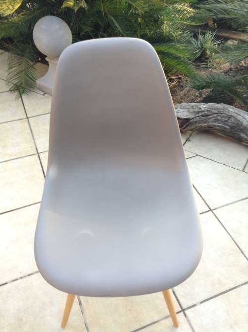 Funky  legs retro grey chair