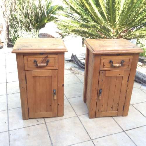 Stunning wood side tables set