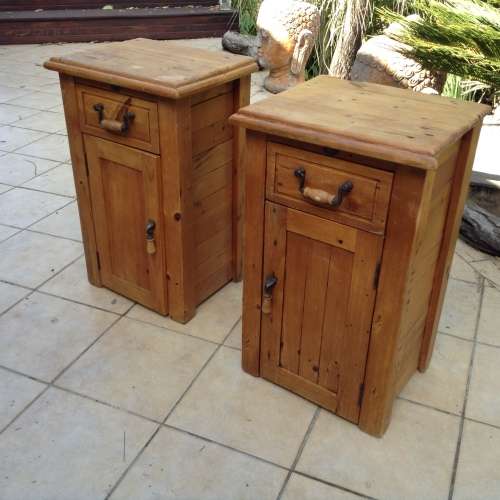 Stunning wood side tables set