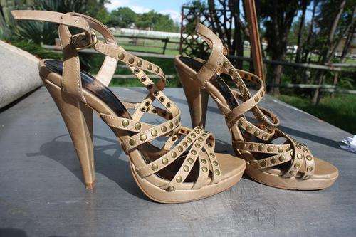 ladies leather Zoom 5 studded stilletos