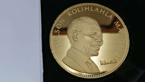 Mandela commemorative Medal - Signature Series