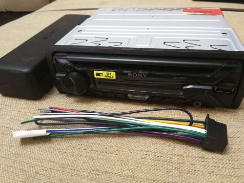 Sony CDX-G1201U Car Stereo Radio. Blue Backlight. Free Shipping Postnet to Postnet