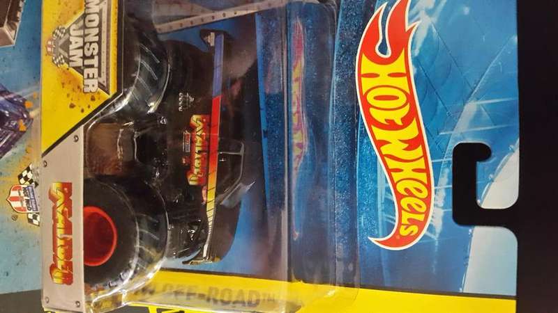 hotwheels monster truck jam barbarian