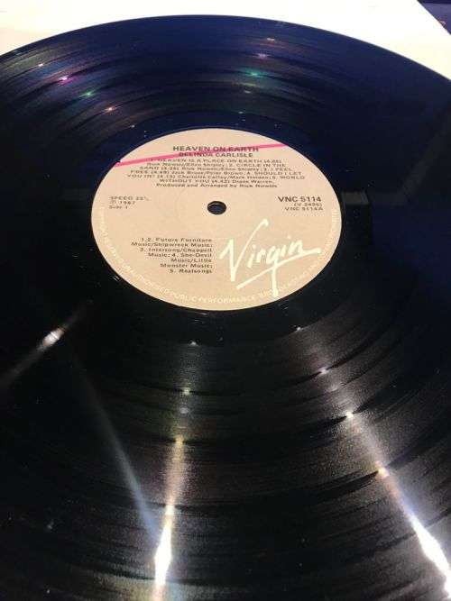 BELINDA CARLISLE - NM COPY - HEAVEN ON EARTH (LP) VIRGIN LABEL SA PRESS
