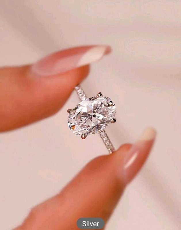 Silver Super Sparkly Engagement Ring Suitable For Women