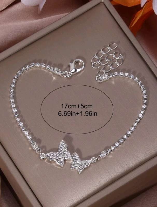 Rhinestone Butterfly Decor Bracelet