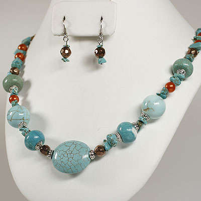 LEAP YEAR Promotion SEMI-PRECIOUS STONE NECKLACE & EARRING SET