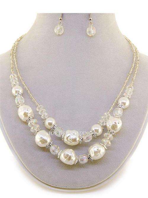 NEW LISTING - GORGEOUS NECKLACE & EARRING SET !!!