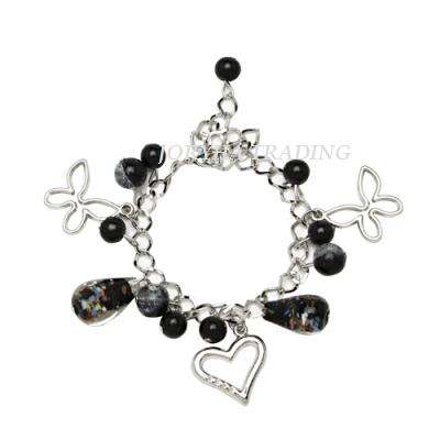 WEEKEND AUCTION ITEM!! BLACK MURANO GLASS HEART CHARM BRACELET