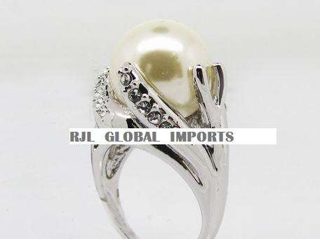 "NEW! GLAMOUR GIRL RANGE" - Pearl & Simulated Diamond Ring in Size 7