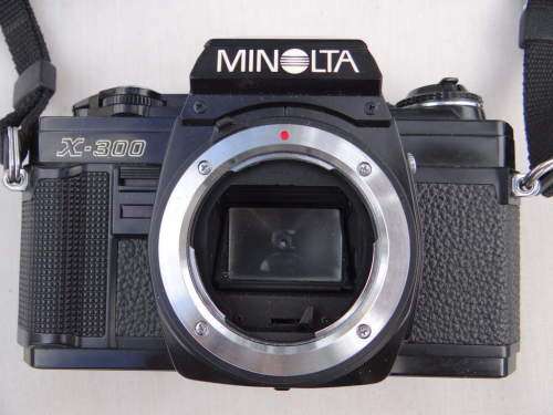 MINOLTA X300 35mm SLR +++Body Only+++