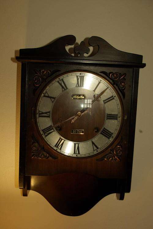 Rhythym 30 day wall clock