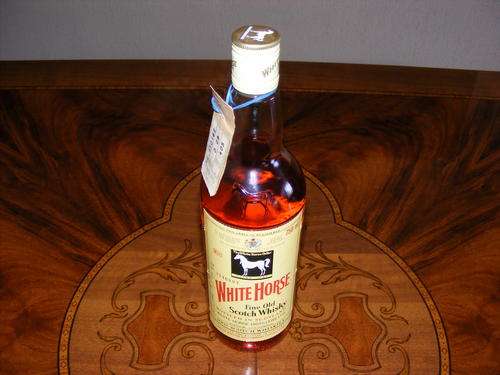 Whisky Collectors! - 1962 Sealed Bottle White Horse up for grabs