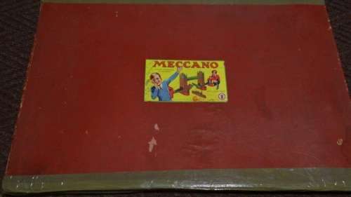 Vintage  No 8 Meccano Set that had one owner and is in a good condition