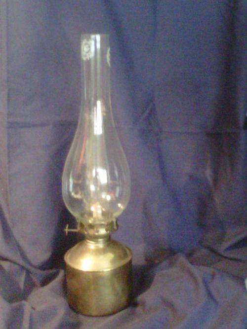 BRASS PARAFFIN LAMP