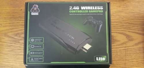 4K HDMI TV Stick with Retroarch OS and 2 x Wireless 2.4Ghz Controllers