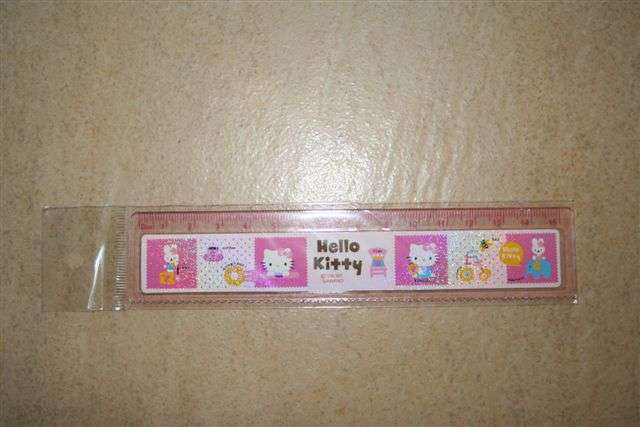 Hello kitty ruler