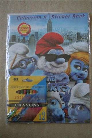 Smurf A4 Colour in book with stickers and crayons