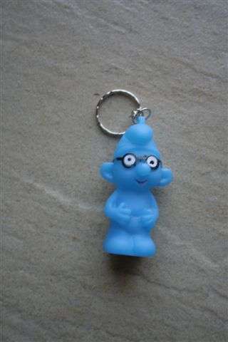 Smurf colour changing keyring