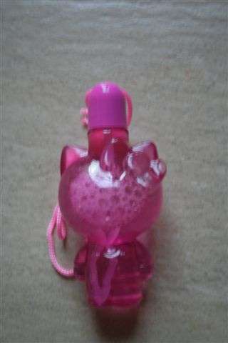 Hello kitty  bubbles