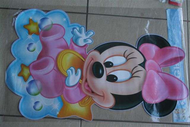 XL Mickey and Minnie mouse wall sticker, Ideal for party decor +-85cm