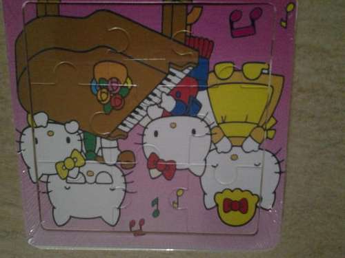 Hello kitty wooden puzzle, 9 piece