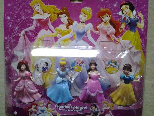princess figurines perfect to use as caketoppers
