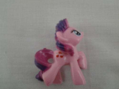 My little pony figurine, perfect to use as cake toppers, 5cm