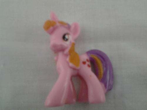 My little pony figurine, perfect to use as cake toppers, 5cm