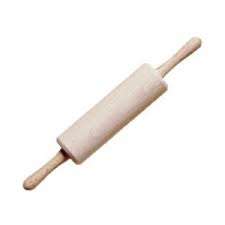 Wooden Kids rolling pin, 4cm thick. 13.5 cm long, perfect for a chef or bakers party