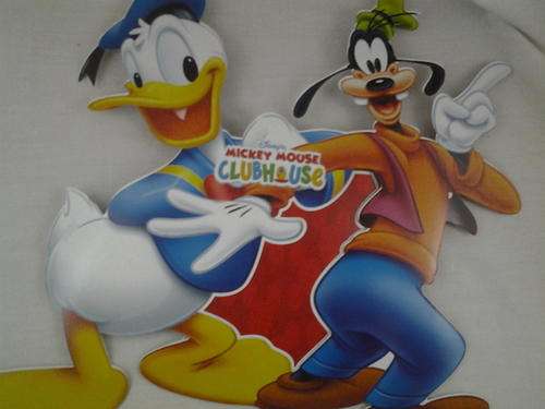 Donald duck and goofy cut out, perfect for party decor or bedroom,  +-20cm