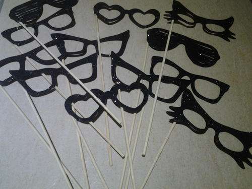 12  Wedding photo stick props