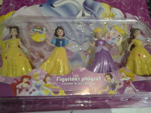 princess figurines perfect to use as caketoppers