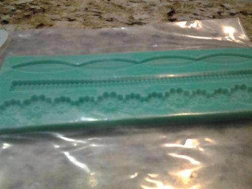 Silicone fondant / sugarpaste mould