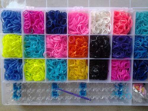 Rainbow Loom bands kit