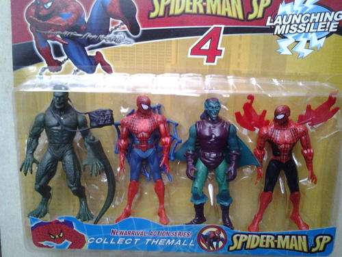 Plastic Spiderman figurines 15cm, perfect to use as caketoppers