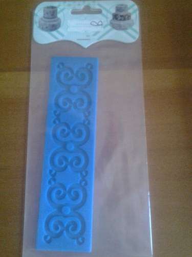 Fondant mould with lace pattern