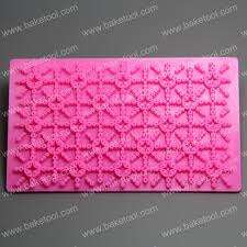 Fondant petal quilt embosser