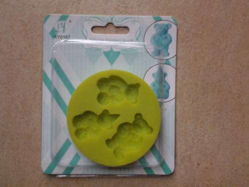 Silicone fondant / sugarpaste teddy bear mould