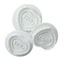 Veined heart Fondant plunger Cutter set of 3. A