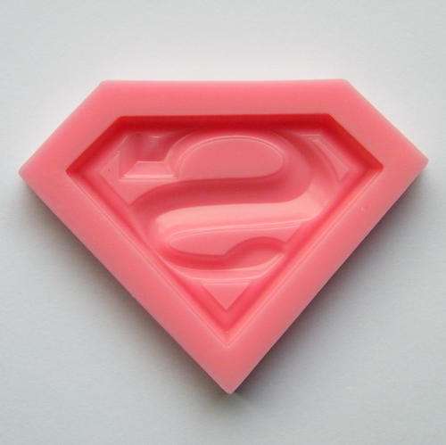 Superman silicone mould, for choclate or fondant, size of mould 6.5cm