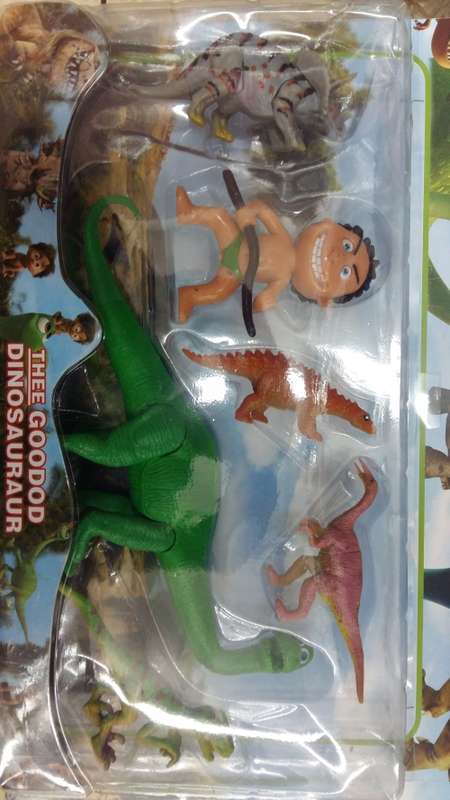 The Good dinosaur figurine set perfect for caketopper