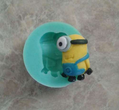 Silicone mould minion 3x2cm
