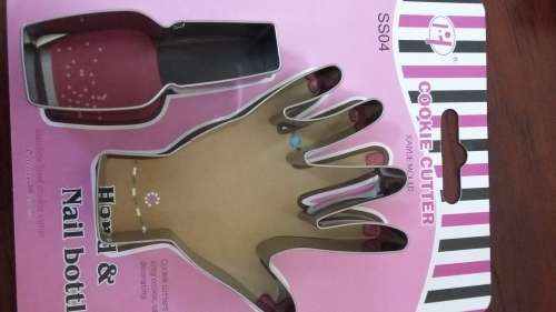 Hand and cutex metal cookie cutter set