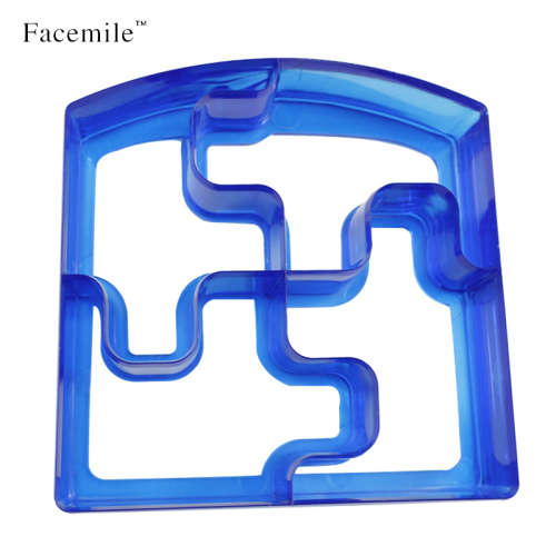 Plastic cookie cutter Puzzle, 9x9.5cm