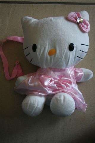 Hello kitty back pack - Dark pink, special was R80 now R45