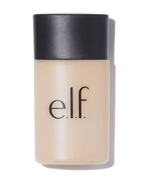 Acne fighting foundation Porcelain