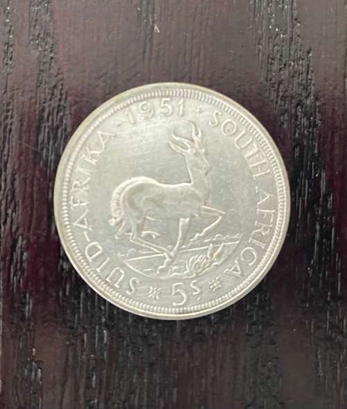 1951 Union of  South Africa - 5 Shilling Silver coin - Circulated, 28 Grams (UNI2)