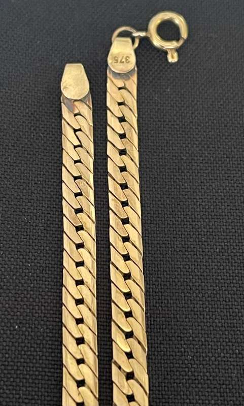 9CT SOLID GOLD (375) NECKLACE - 5MM WIDE and 440MM LONG (14.73 GRAMS)