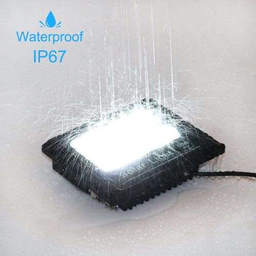 40W Ultra Bright Solar Powered Floodlight with Remote Control 